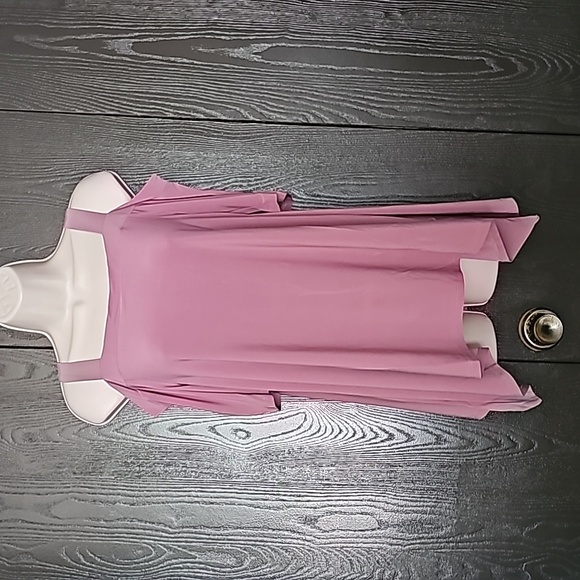 Dark mauve purple cold shoulder top available in Small, Medium & Large New - Picture 6 of 12